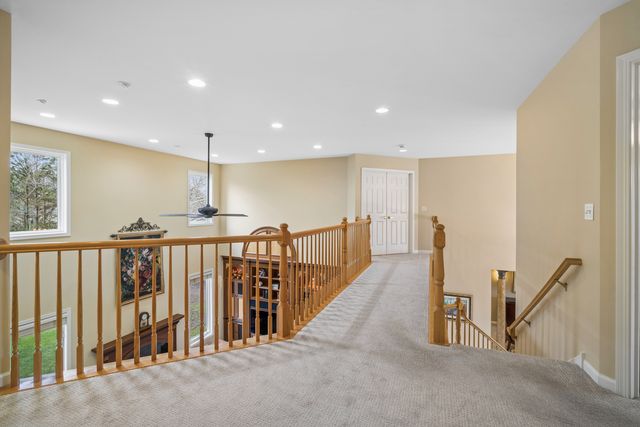 2262 Carlyle Court, Buffalo Grove, IL 60089