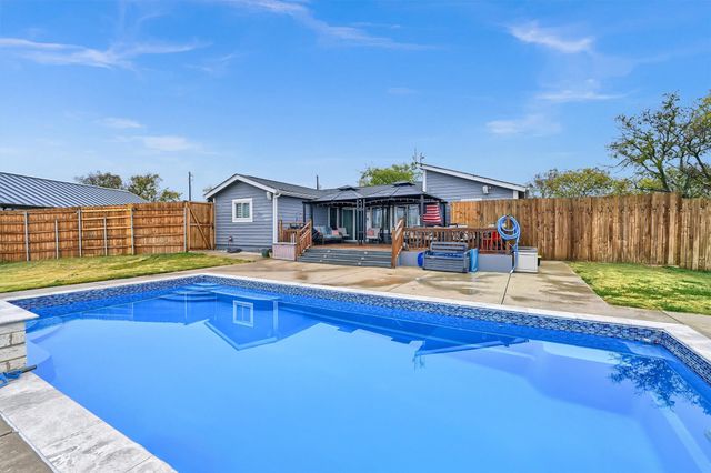 2212 W J Fred Smith Parkway, Celina, TX 75009