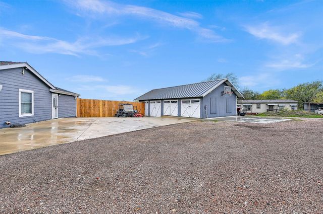 2212 W J Fred Smith Parkway, Celina, TX 75009