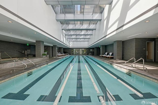 301 Mission Street 39A, San Francisco, CA 94105