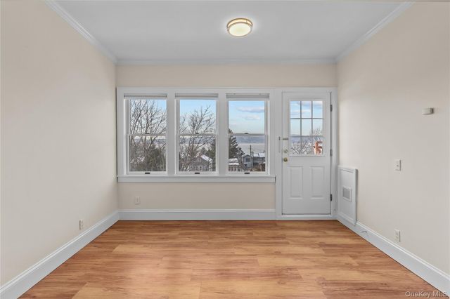 10 S Eckar Street 3, Irvington, NY 10533