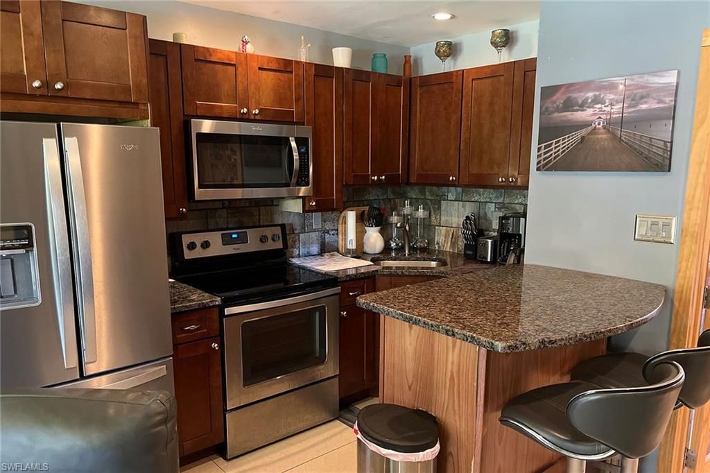 240 Collier BLVD H8, MARCO ISLAND, FL 34145 — photo 4