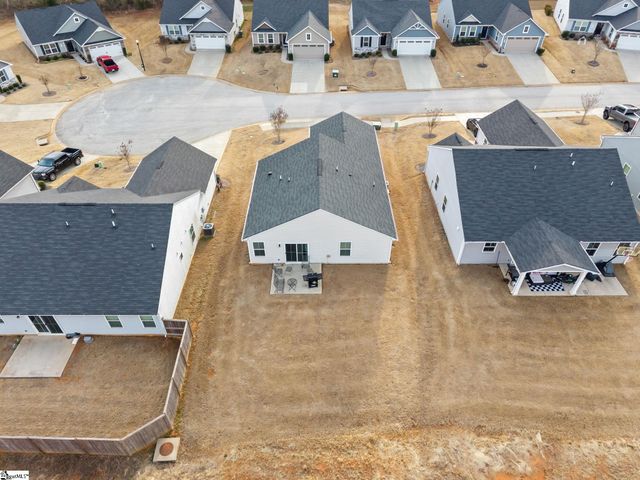 689 Hardwood Drive, Boiling Springs, SC 29316