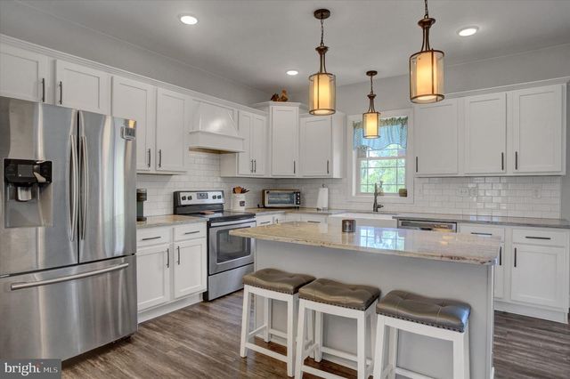 271 LEEDY WAY WEST, Chambersburg, PA 17202