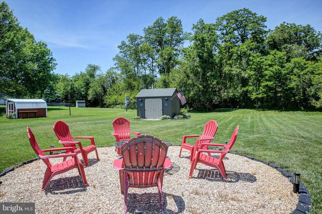 271 LEEDY WAY WEST, Chambersburg, PA 17202