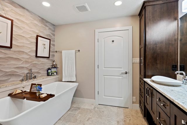 88 S MOSS HILL DR, Bountiful, UT 84010