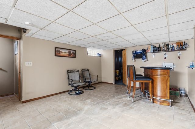 58 Lombard St, New Bedford, MA 02740