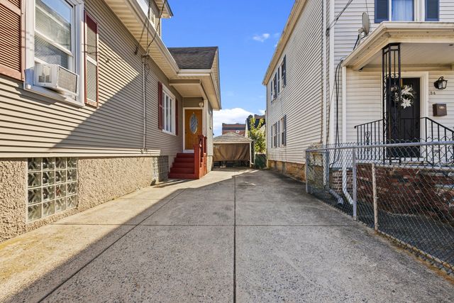 58 Lombard St, New Bedford, MA 02740