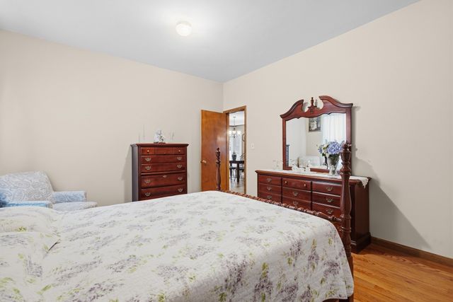 58 Lombard St, New Bedford, MA 02740