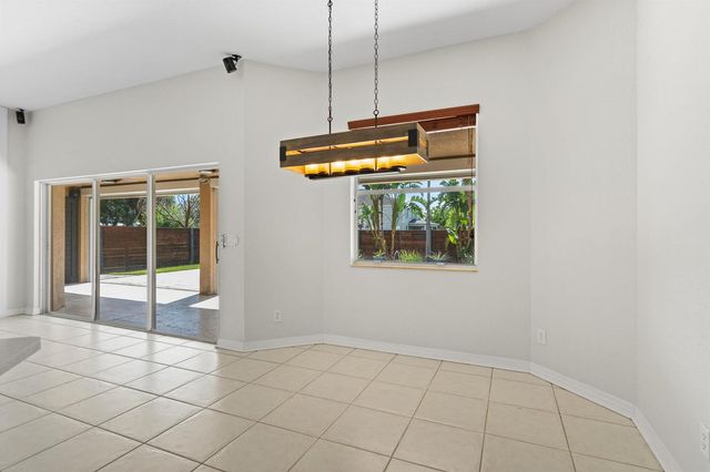 2241 SW Nightingale Terrace, Port St. Lucie, FL 34953
