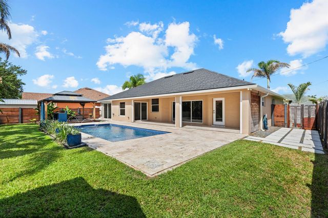 2241 SW Nightingale Terrace, Port St. Lucie, FL 34953