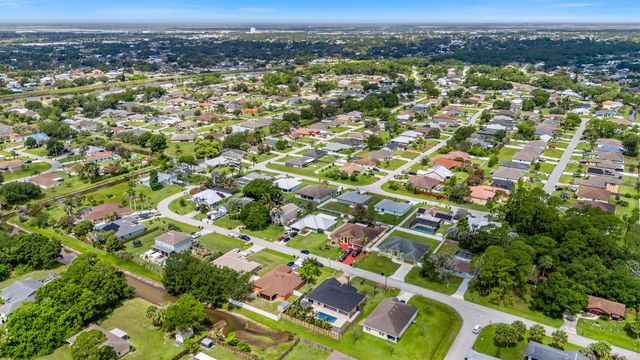 2241 SW Nightingale Terrace, Port St. Lucie, FL 34953