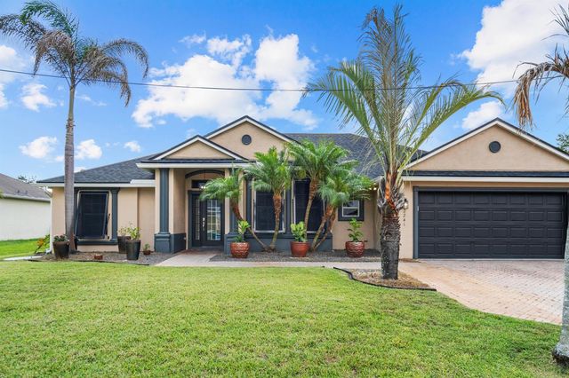 2241 SW Nightingale Terrace, Port St. Lucie, FL 34953