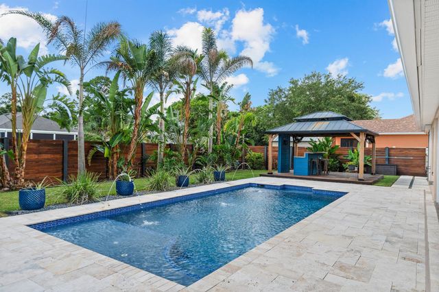 2241 SW Nightingale Terrace, Port St. Lucie, FL 34953