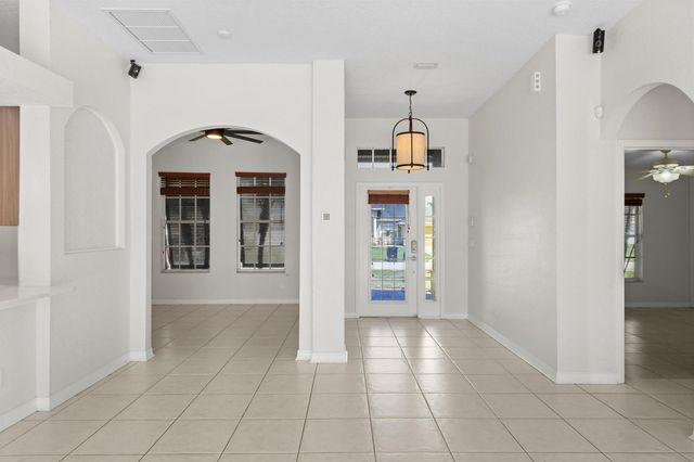 2241 SW Nightingale Terrace, Port St. Lucie, FL 34953
