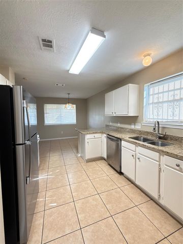 15919 Hiram Clarke Road, Houston, TX 77053