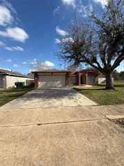15919 Hiram Clarke Road, Houston, TX 77053