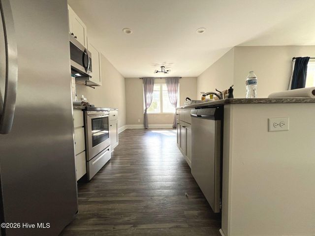 203 S Pine Street, Aberdeen, NC 28315