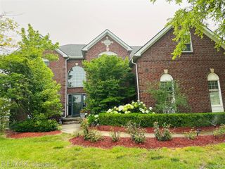 24374 Terra Del Mar Drive, Novi, MI 48374
