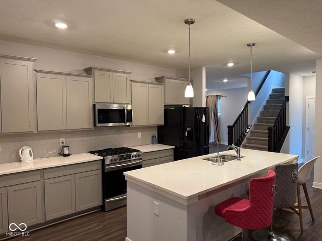 6008 Phillips Drive, Brownsburg, IN 46112
