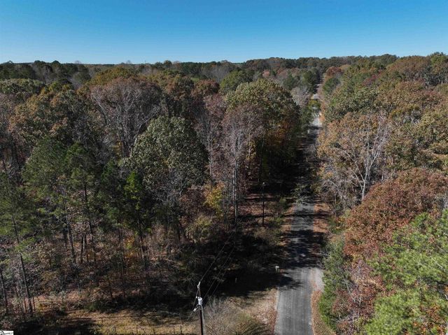 03 Blair Road, Laurens, SC 29630