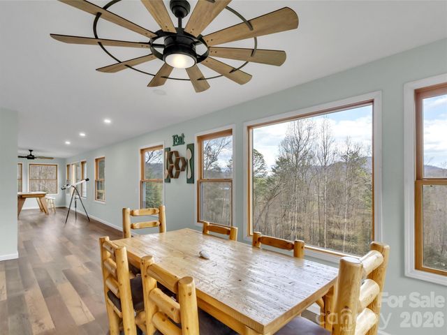 115 Fugitive Run, Sylva, NC 28779