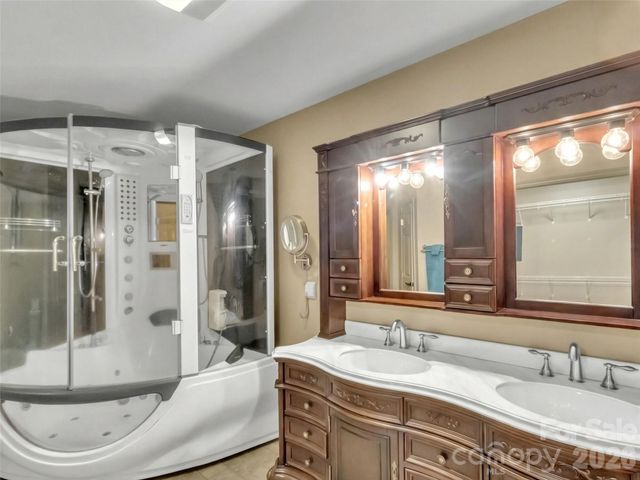 115 Fugitive Run, Sylva, NC 28779
