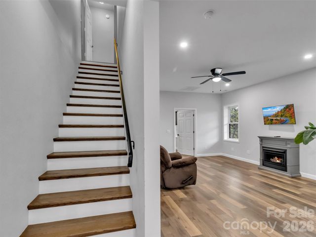 115 Fugitive Run, Sylva, NC 28779