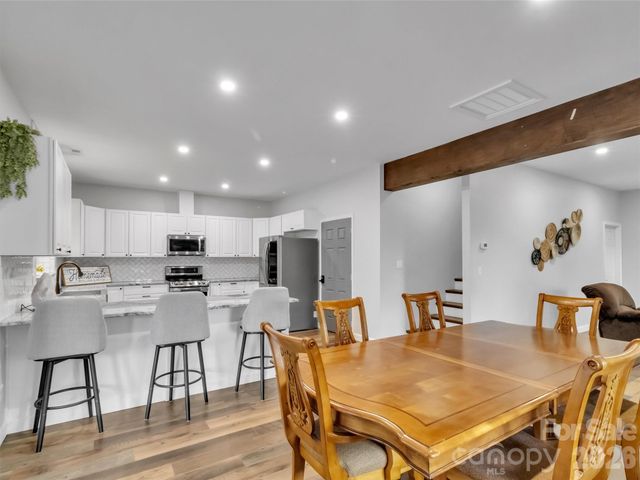 115 Fugitive Run, Sylva, NC 28779