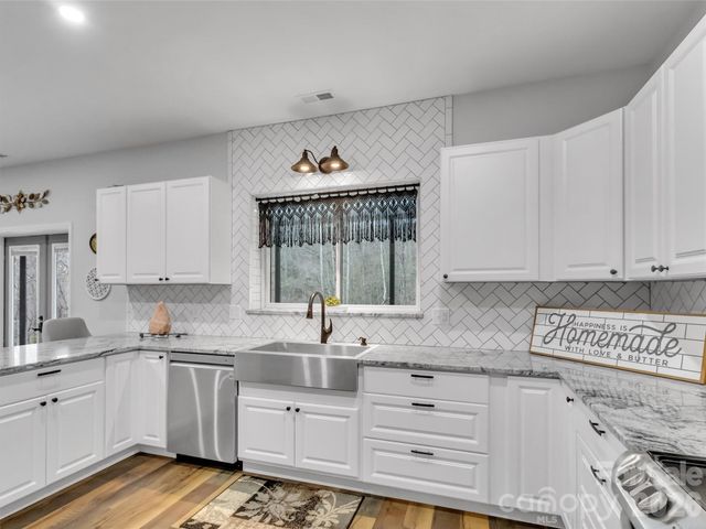115 Fugitive Run, Sylva, NC 28779