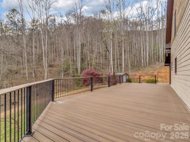115 Fugitive Run, Sylva, NC 28779