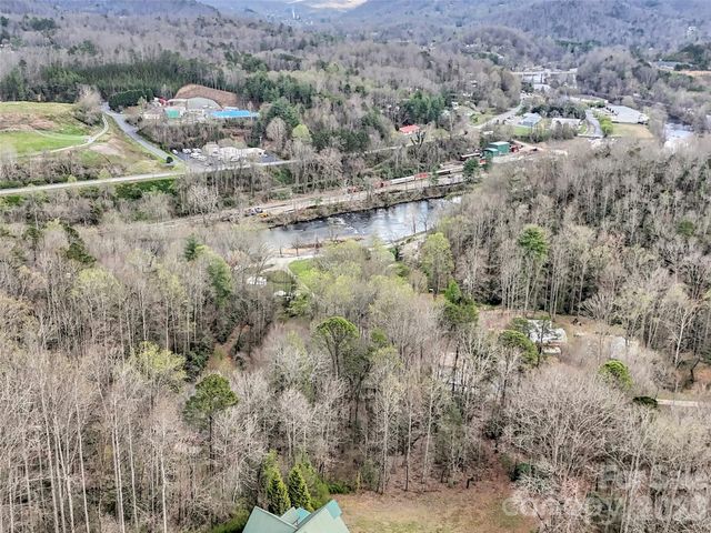 115 Fugitive Run, Sylva, NC 28779