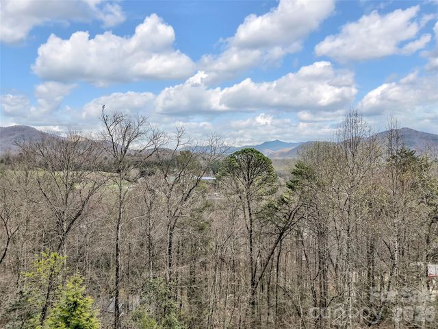 115 Fugitive Run, Sylva, NC 28779