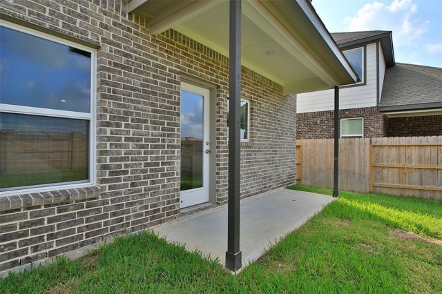 19523 Valletta Green Drive, Hockley, TX 77447