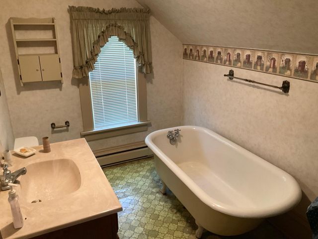 3500 4th Street NE, Austin, MN 55912