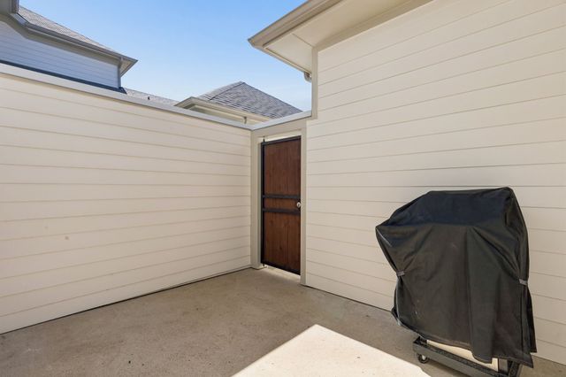 8483 Canal Street, Frisco, TX 75034