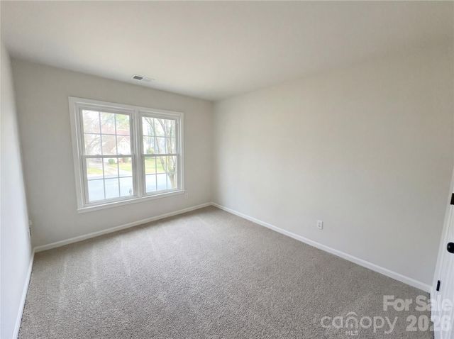 8141 Long Nook Lane, Charlotte, NC 28277