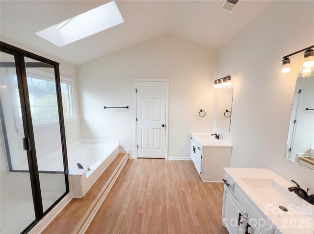 8141 Long Nook Lane, Charlotte, NC 28277