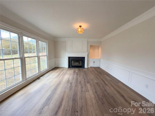 8141 Long Nook Lane, Charlotte, NC 28277