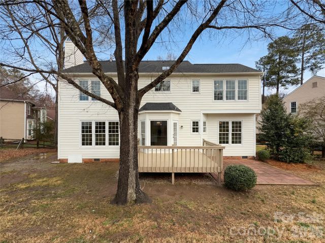 8141 Long Nook Lane, Charlotte, NC 28277