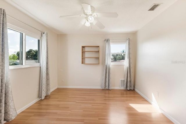 4716 SOAPSTONE DRIVE, Tampa, FL 33615