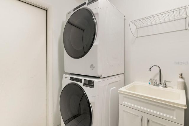 4716 SOAPSTONE DRIVE, Tampa, FL 33615