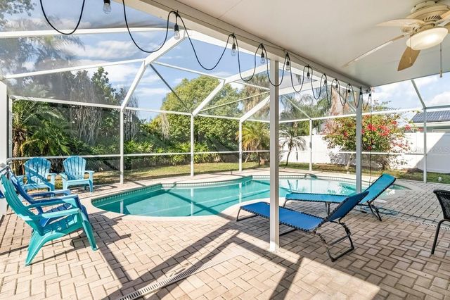 4716 SOAPSTONE DRIVE, Tampa, FL 33615