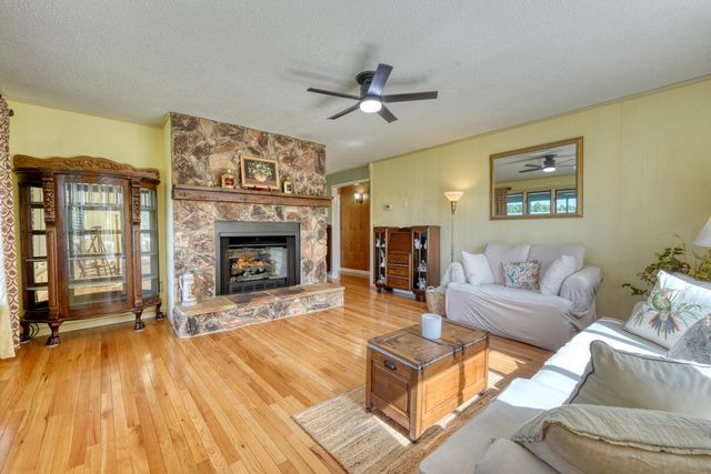 4686 Myers Chapel Road, Hayesville, NC 28904
