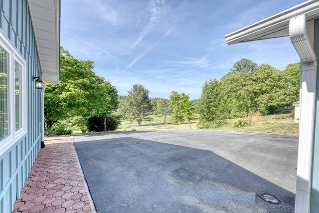 4686 Myers Chapel Road, Hayesville, NC 28904