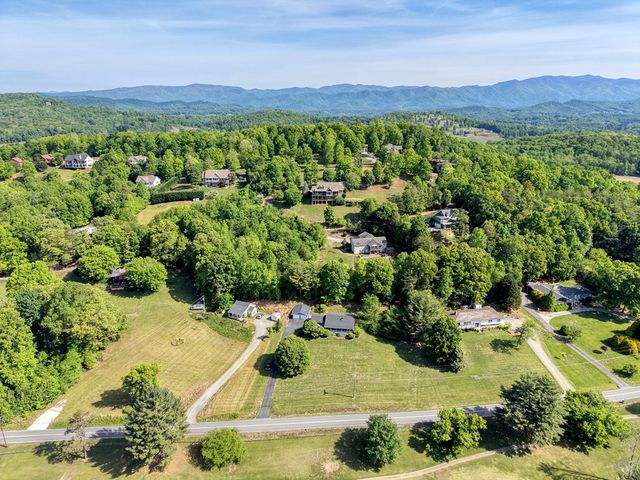 4686 Myers Chapel Road, Hayesville, NC 28904