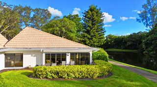 406 Bridgewood Court, Boca Raton, FL 33434