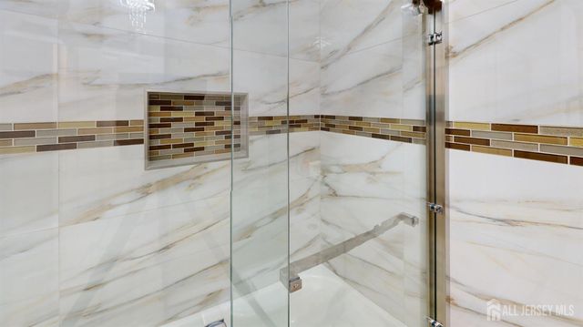 9-c Aspen Plaza, Monroe, NJ 08831