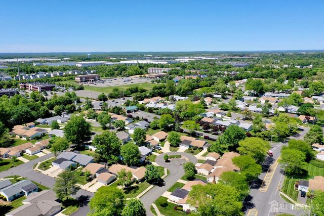 9-c Aspen Plaza, Monroe, NJ 08831