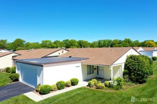 9-c Aspen Plaza, Monroe, NJ 08831